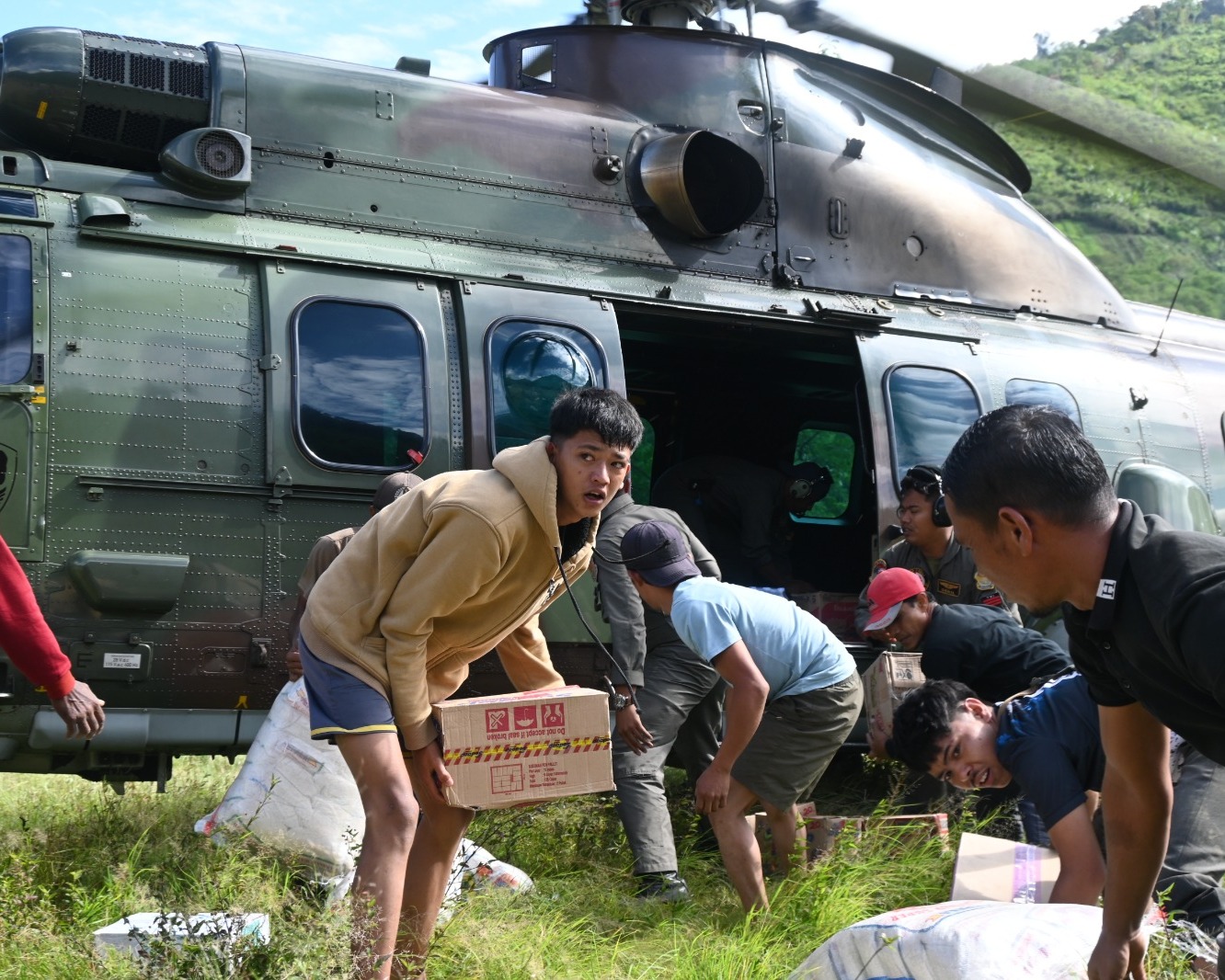 Pangkodau I Ajak Personelnya Terus Bantu Korban Bencana Alam