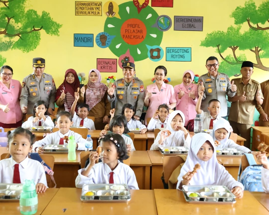 Polda Riau Resmi Luncurkan Program Satuan Pelayanan Pemenuhan Gizi (SPPG)