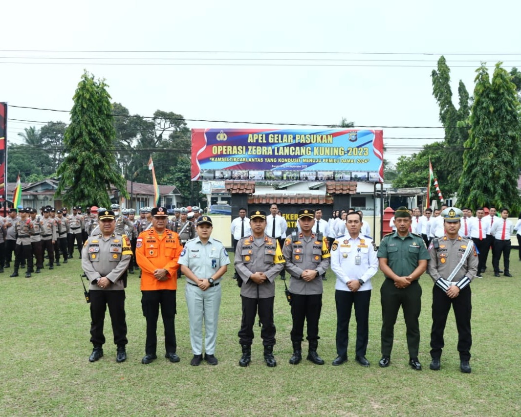 Kapolres Pimpin Apel Gelar Pasukan Operasi Zebra Lancang Kuning 2023 di Polres Kampar