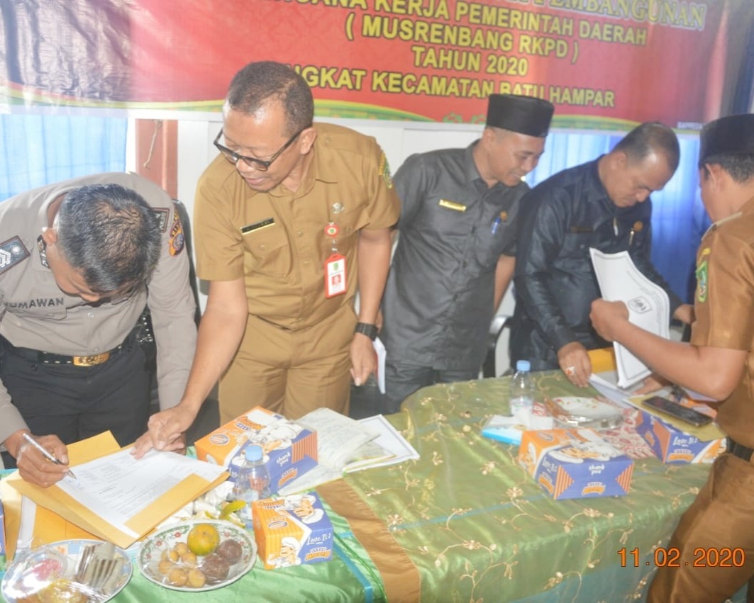 Kabid Ekonomi Bappeda Rohil Ahmad Sukri, hadiri Musrenbang Kecamatan Batu Hampar