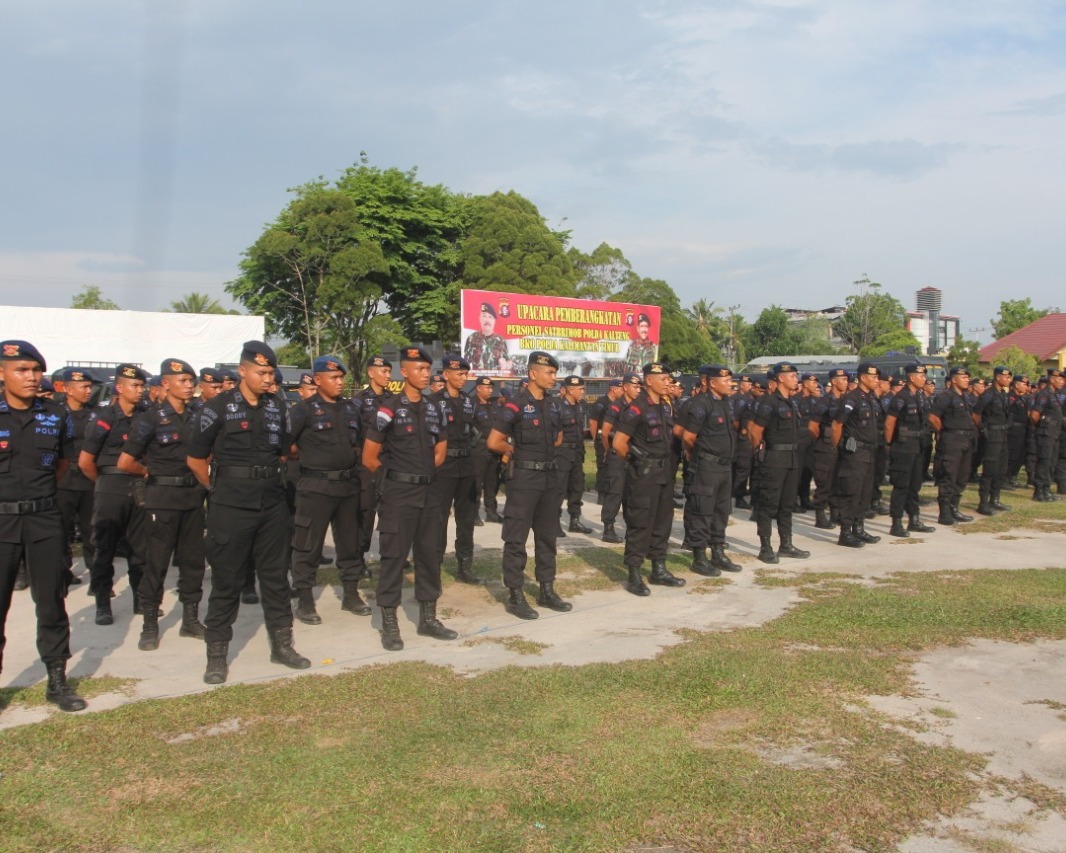 Brimob Polda Kalteng Digeser, untuk BKO  Polda Kalimantan Timur