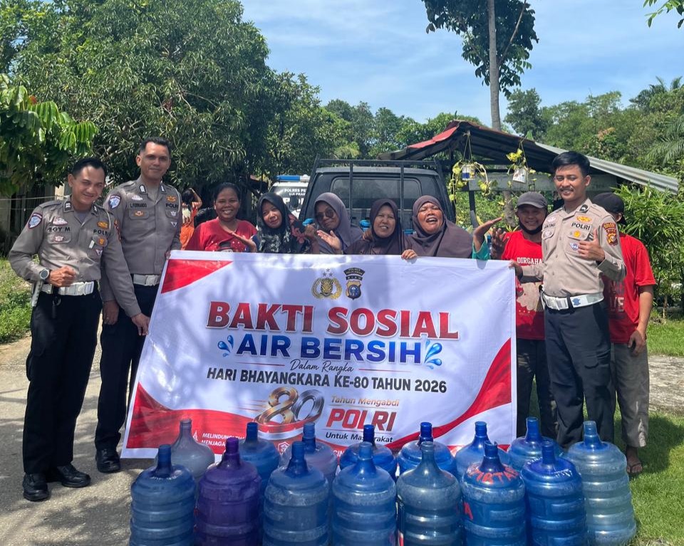Sambut Hari Bhayangkara Ke-80, Polantas Polda Riau Gencarkan Bansos, Bedah Rumah Dan Air Bersih