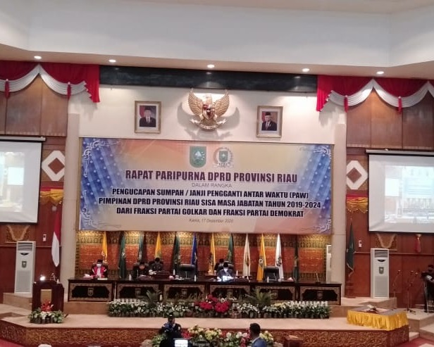 Kodim 0301/PBR Hadiri Rapat Paripurna Dalam Rangka Pengucapan Sumpah Janji PAW Pimpinan DPRD Riau dan Wakil DPRD Sisa Masa Jabatan 2019 - 2024
