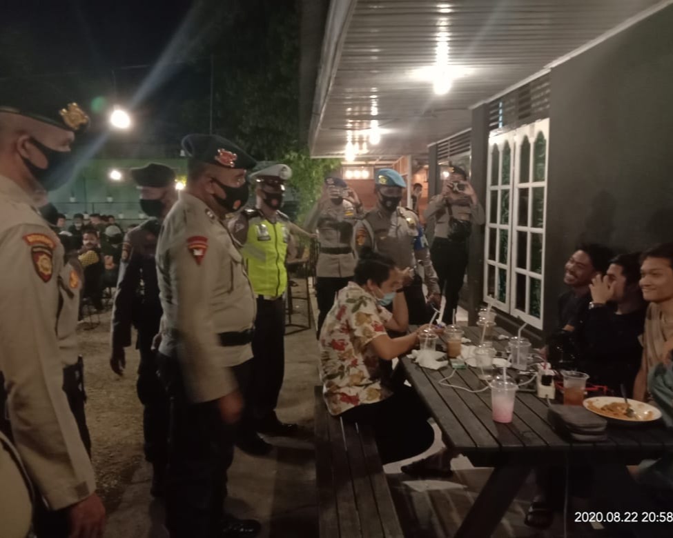 Tekan Penyebaran Covid-19, Polres Kampar dan Polsek Jajaran Terus Gencarkan Himbauan Protokol Kesehatan