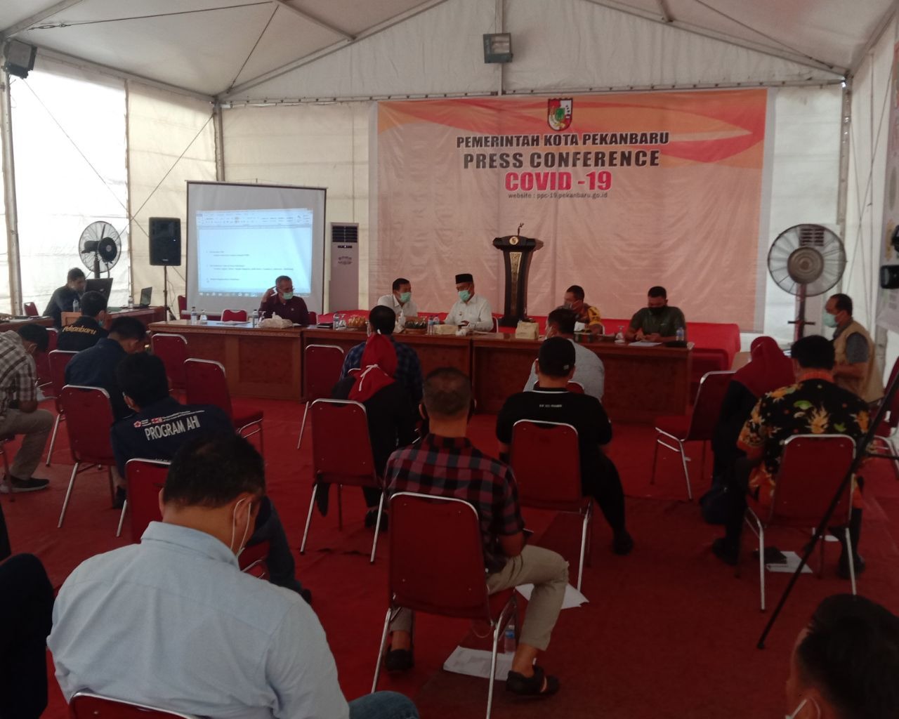 Kasdim 0301/Pekanbaru Hadiri Rapat Tim Gugus Tugas Percepatan Penanganan Covid-19