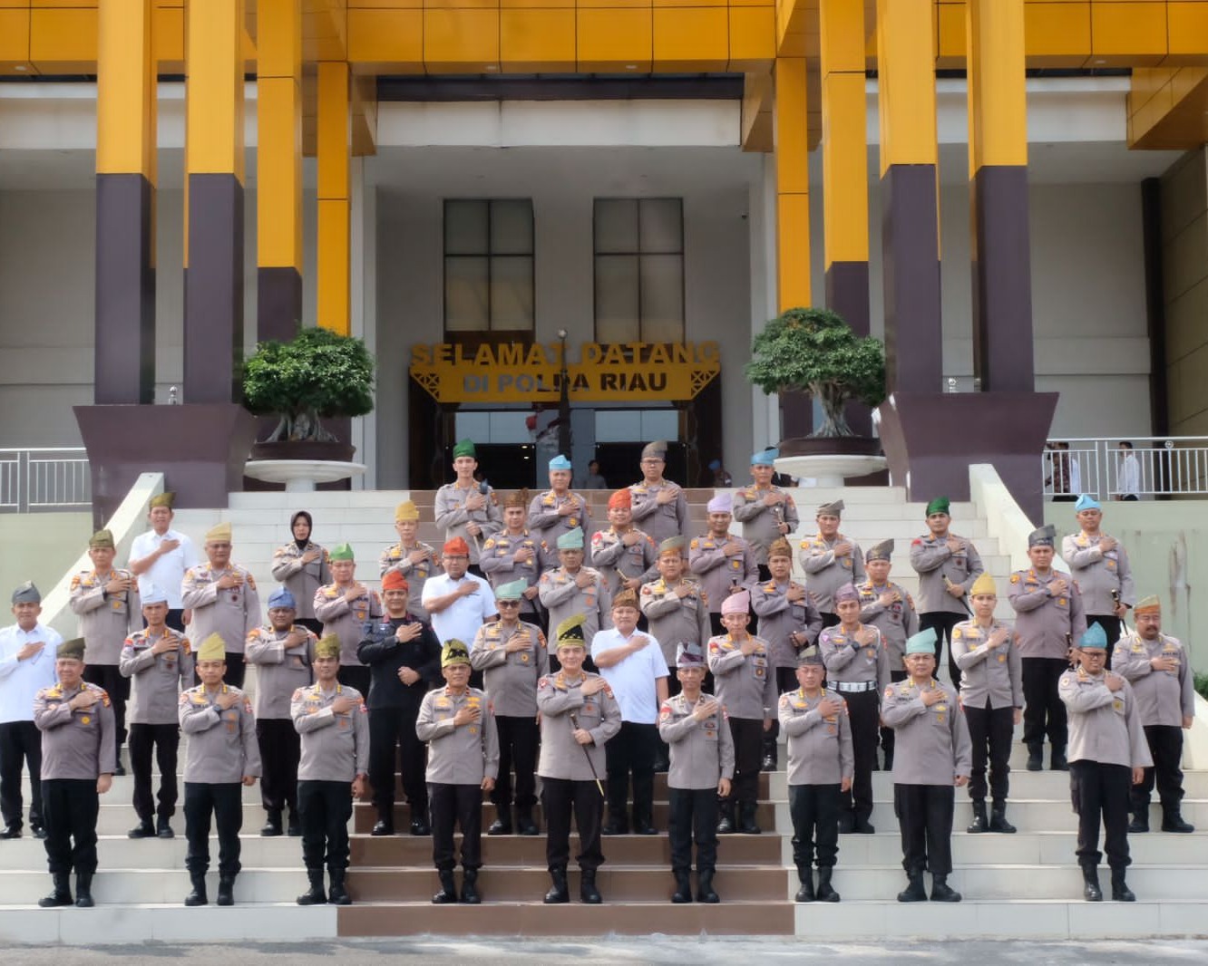 Tim Itwasum Polri Kunjungi Mapolda Riau
