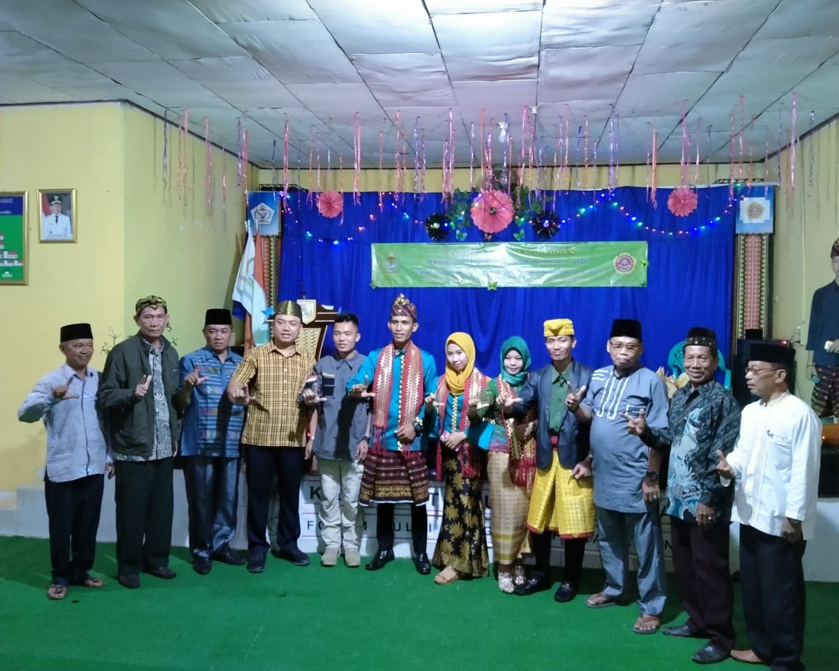 Pengurus Karang Taruna Kepalo Mulei Dan Kepalo Menganai FFM Tiyuh Ekam Panaragan Periode 2019 - 2021 Resmi Dilantik
