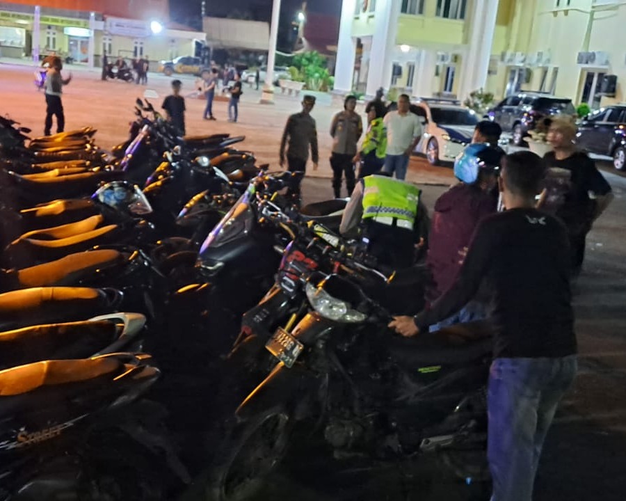 Gerak Cepat, Polres Dumai Tanggapi Pengaduan Jumat Curhat Kapolda Riau Di Mesjid Al Hijriah Kota Dumai Tentang Balap Liar dan Knalpot Brong
