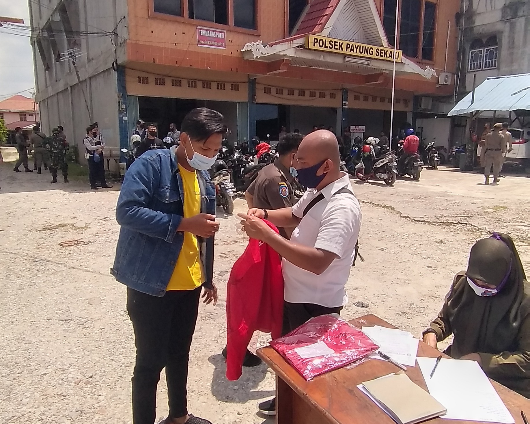 Gelar Operasi Yustisi, Polsek Payung Sekaki Ikut Serta Membantu Program Pemerintah