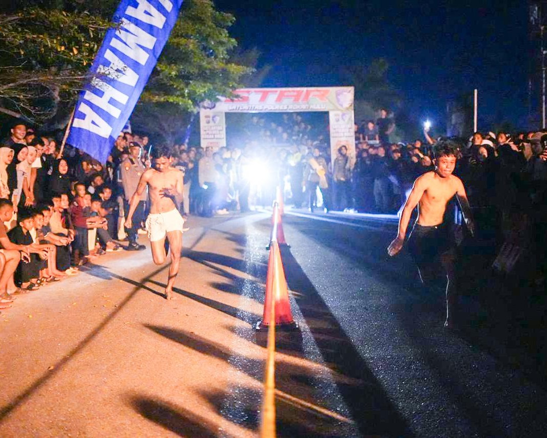 Polres Rokan Hulu Gelar Lomba Balap Lari Malam Hari, Salurkan Energi Anak Muda ke Arah Positif