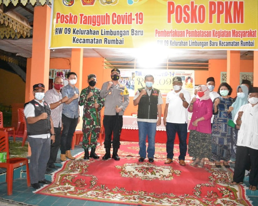 Kapolresta Pekanbaru Bersama Forkopimda Kota Kunjungi Posko PPKM di Dua Lokasi