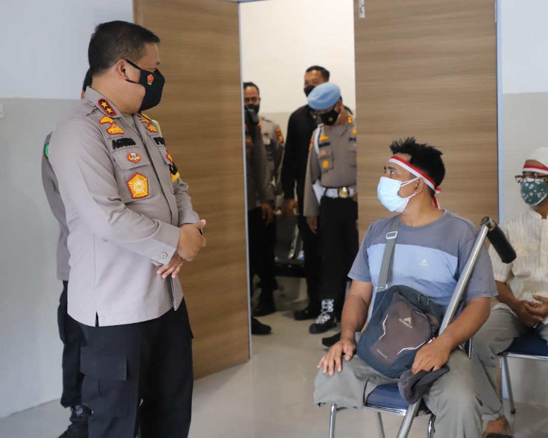 Vaksinasi Kemerdekaan, Polda Riau Layani Masyarakat Penyandang Disabilitas dan Warga Terluar