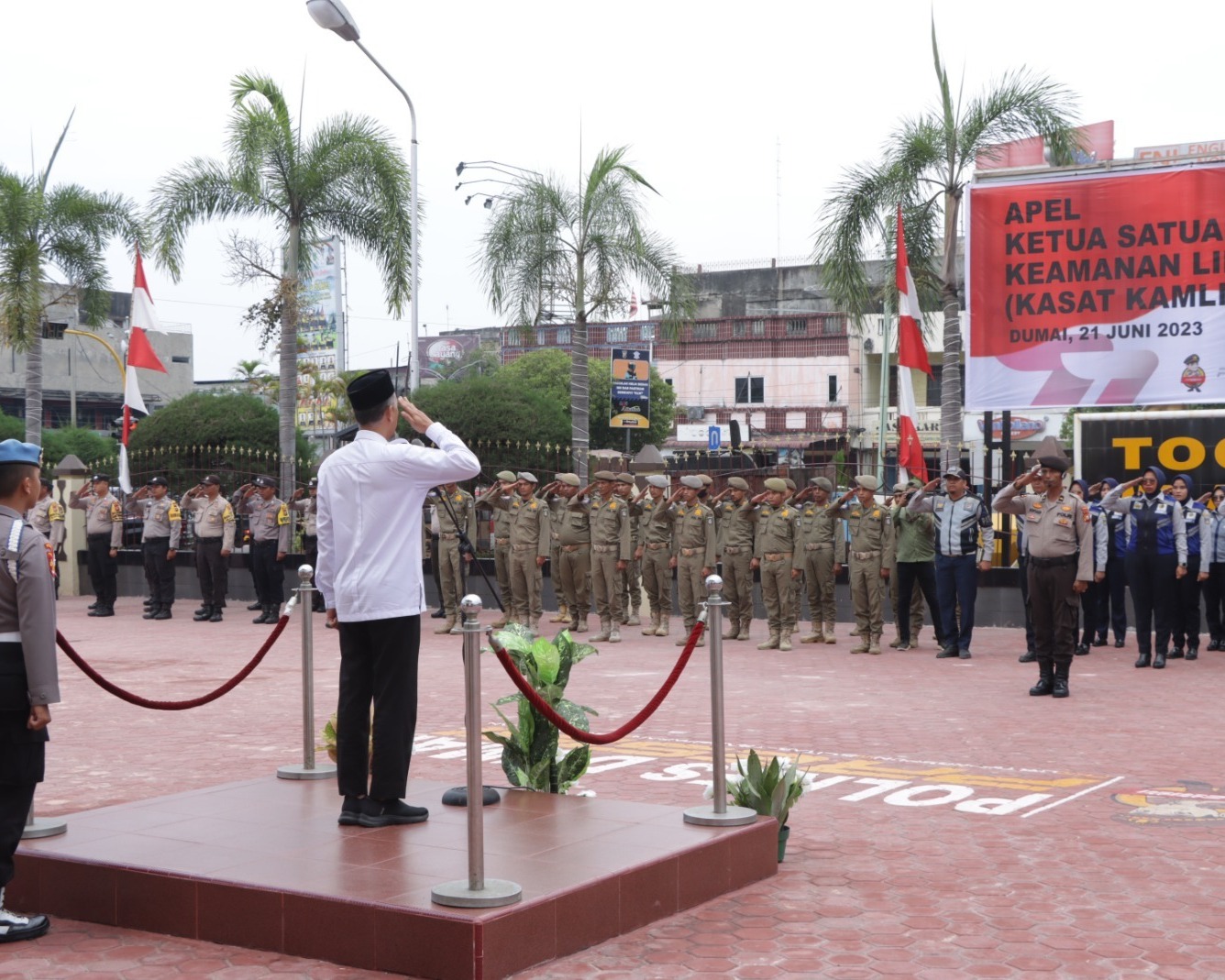 Dalam Apel Ketua Satuan Keamanan Lingkungan (Kasat Kamling), Polres Dumai Meraih Juara I Lomba Satkamling Tingkat Polda Riau Tahun 2023