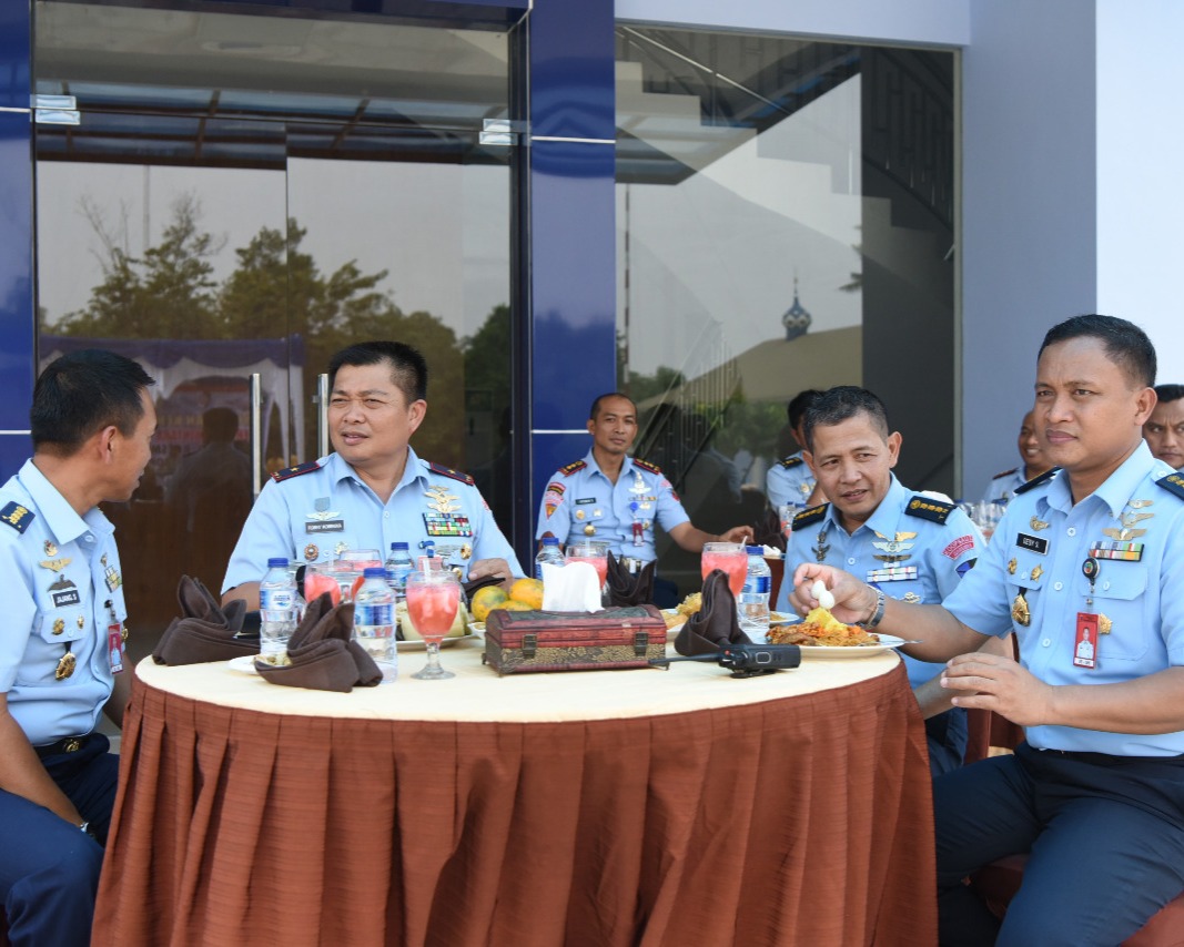 Danlanud RSN: Personil Lanud RSN Harus Bangga Dan Bersyukur