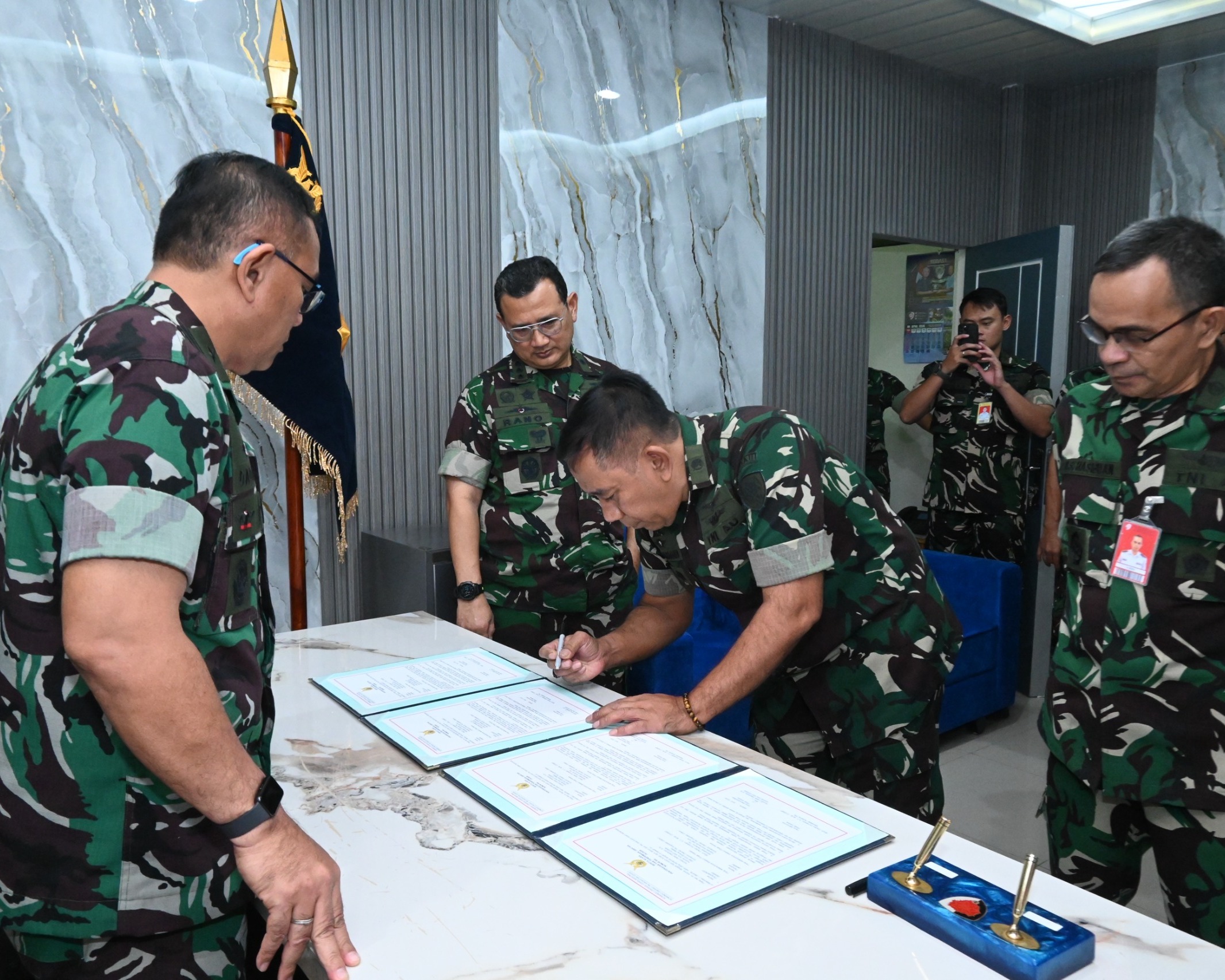 Kapoksahli Kodau I Pimpin Serah Terima Jabatan Sahli Bidang Meteo Kodau I