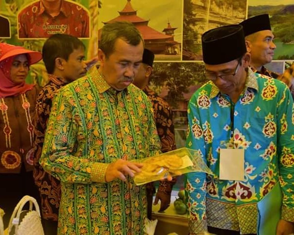 Sekdakab Kampar Hadiri Pembukaan PEDA Ke XIV KTNA Provinsi Riau Tahun 2019 di Kabupaten Kuansing