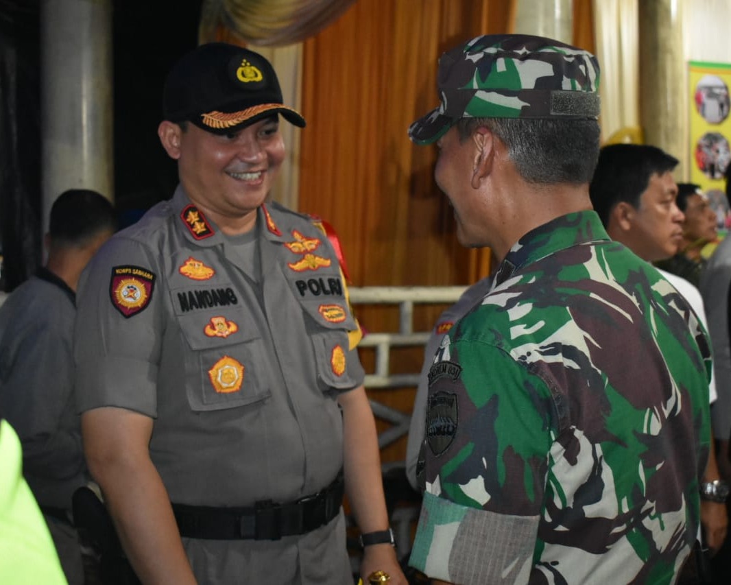 Forkompimda Riau Bersama Walikota Pekanbaru dan Kapolresta, Laksanakan Pengecekkan di Pos Pengamanan Hari Natal 2019 dan Tahun Baru 2020
