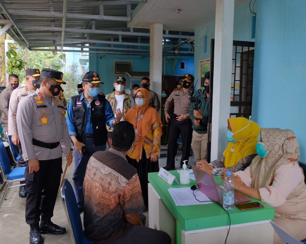 Kunjungi 2 Puskesmas, Kapolda Riau: Saya Ingin Pastikan Semua Berkolaborasi Tangani Covid-19