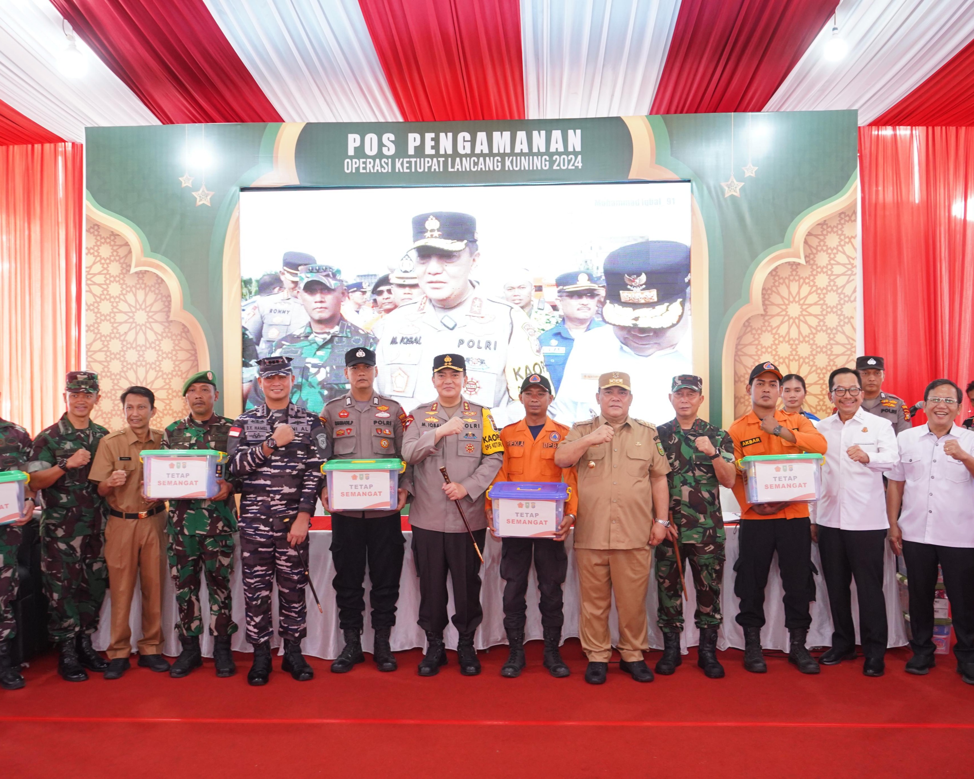 Tinjau Pos Pam Ketupat 2024, Kapolda Riau: Jadikan Polsek Jajaran Sabagai Tempat Penitipan Kendaraan