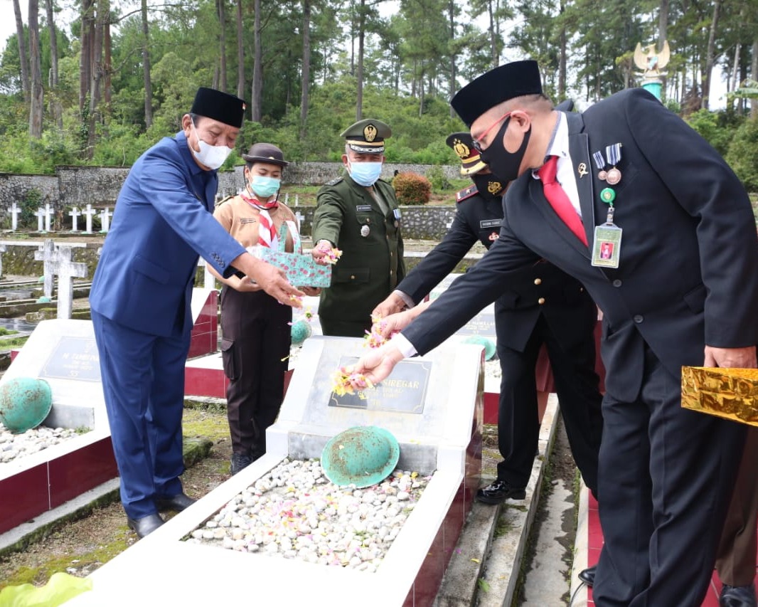Pemerintah Kabupaten Tapanuli Utara Peringati Hari Pahlawan Nasional Ke-75 Tahun 2020