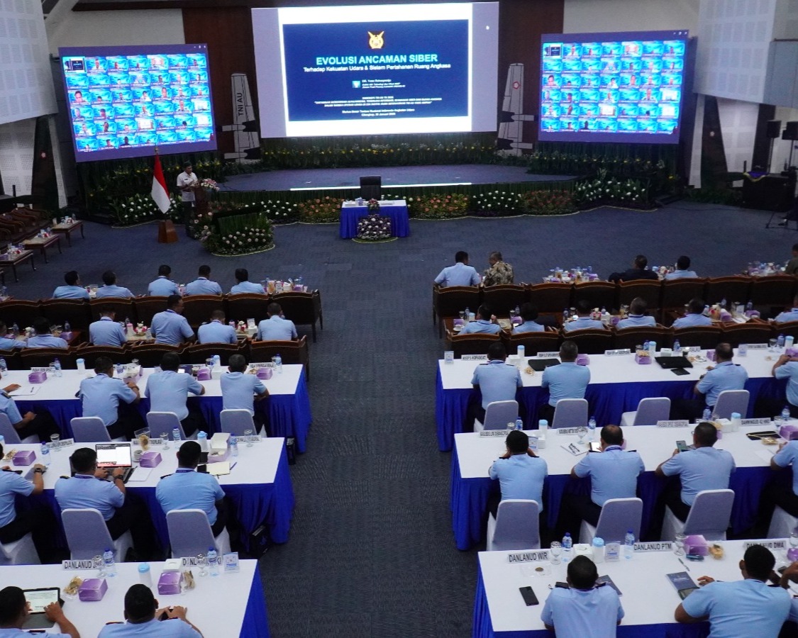 Kapoksahli Kodau I Hadiri Rakorops TNI AU