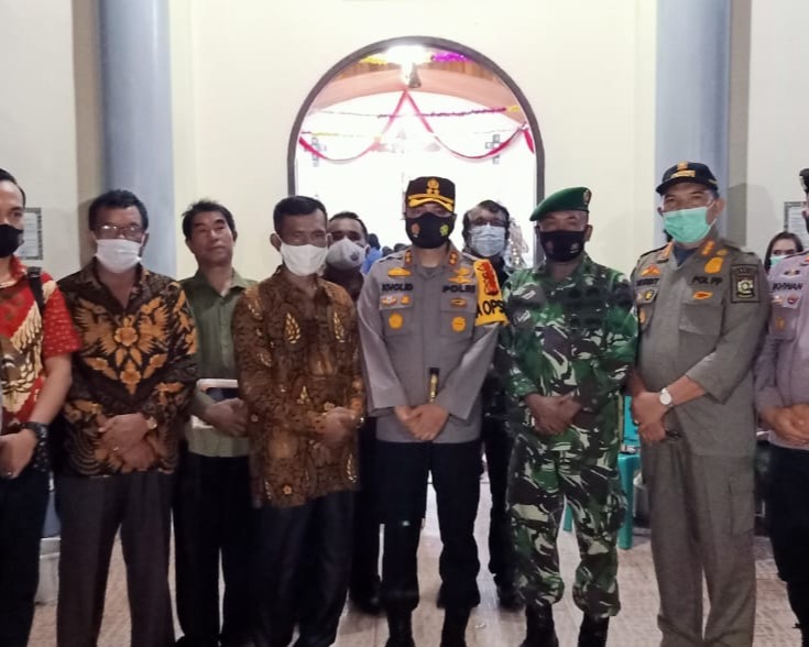 Kapolres Kampar Pimpin Patroli Gabungan Skala Besar Pada Malam Hari Natal