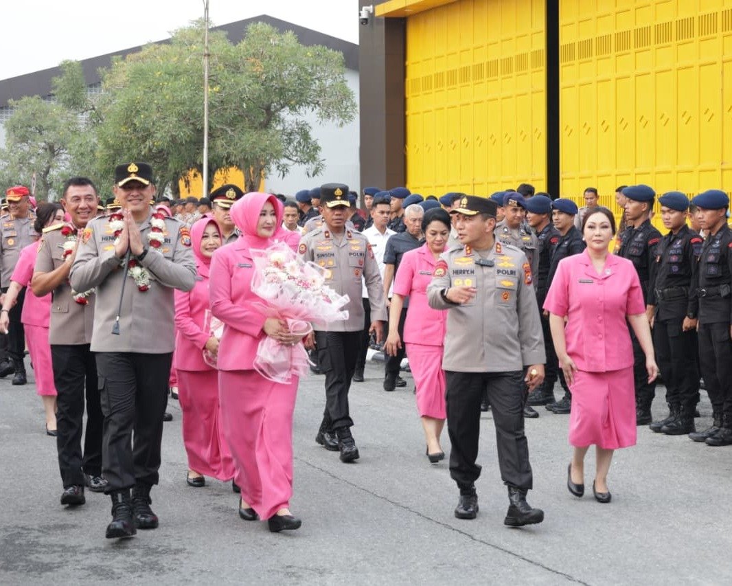 Estafet Kepemimpinan Bergulir, Kapolda Riau Pimpin Sertijab Wakapolda Riau, Irwasda, Karo SDM Hingga Kapolres