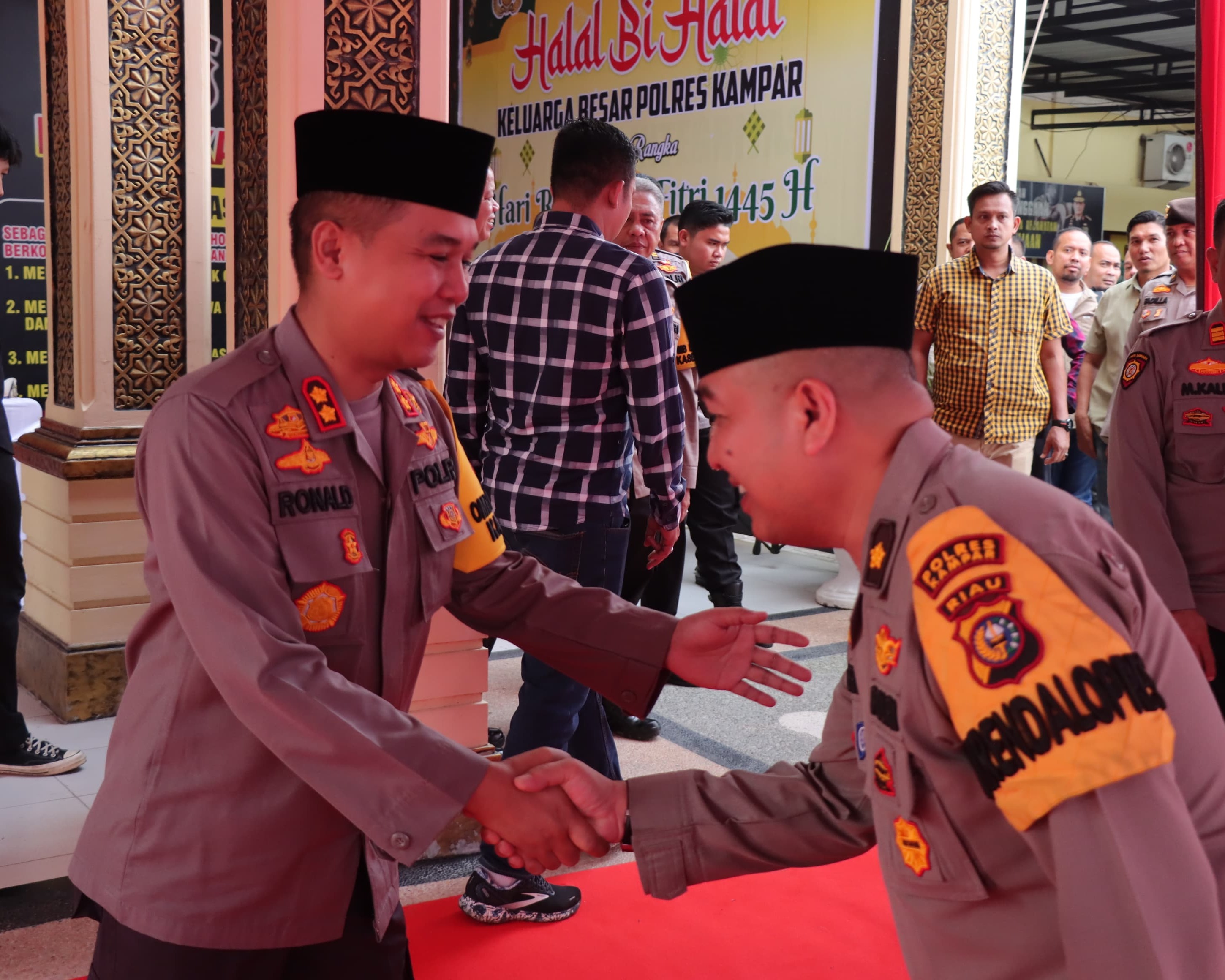 Kapolres Gelar Halal Bihalal Keluarga Besar Polres Kampar Dalam Rangka Hari Raya Idul Fitri 1445 H Tahun 2024