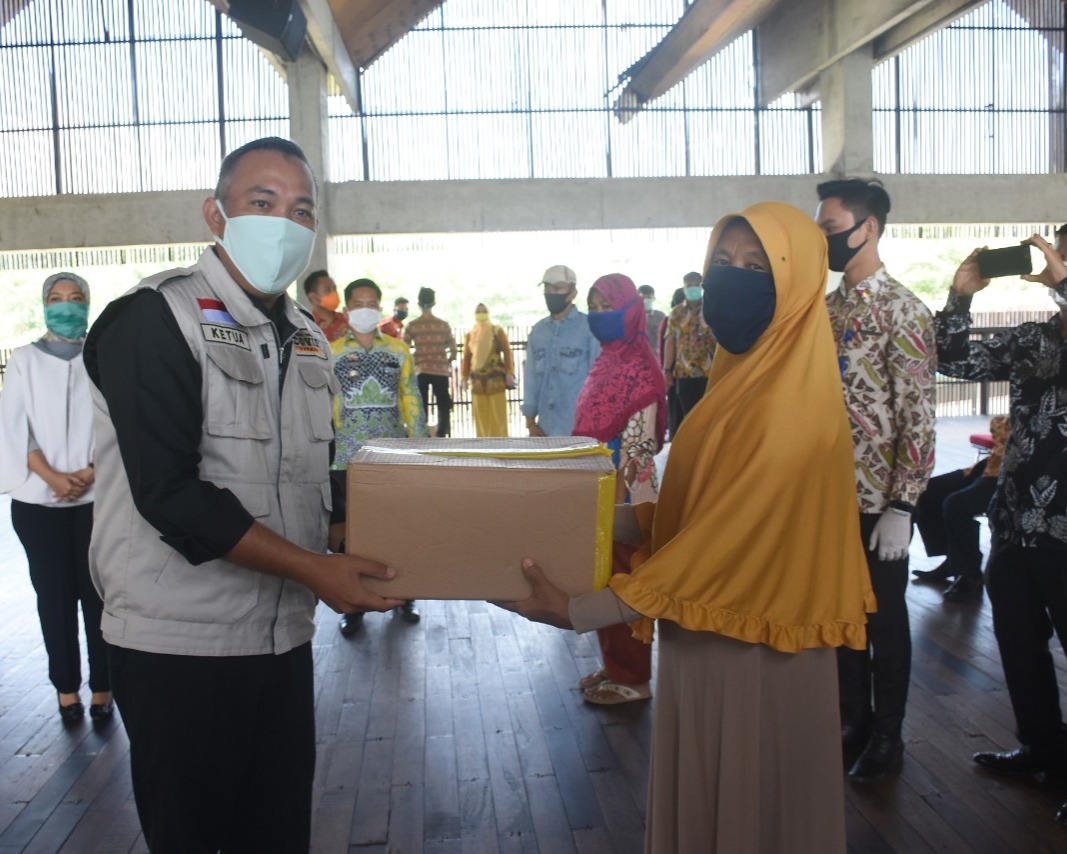 Wagub Lampung dan Bupati Tubaba Hadiri Operasi Pasar di Tubaba