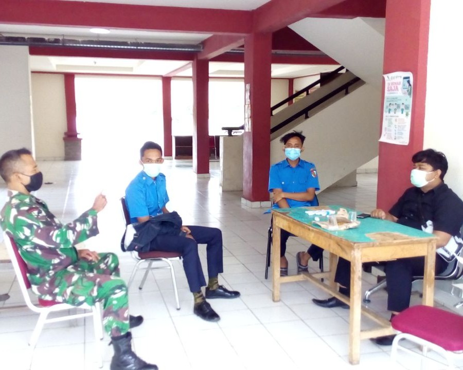 Anggota Kodim 0301/PBR Laksanakan Pengamanan dan Monitoring Aktivitas Pasien Covid-19 Tanpa Gejala Di Rusunawa