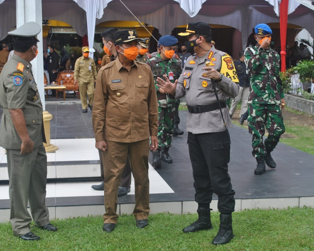Kapolresta Pekanbaru Hadiri Sertijab Kasatpol PP Kota Pekanbaru Defenitif Iwan Simatupang