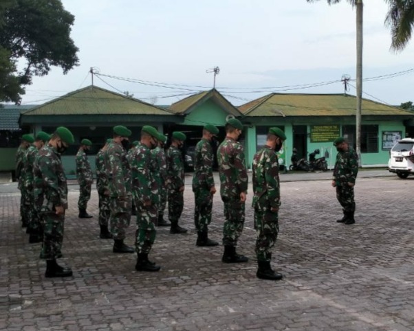 Personil Kodim 0301/PBR Gelar Apel Siaga Dalam Rangka Menyambut Hari Raya Idul Fitri 1442 H Tahun 2021